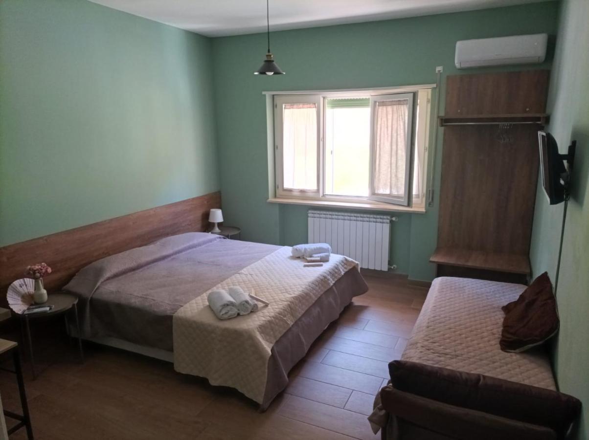 Incastro B&B In Crotone Extérieur photo