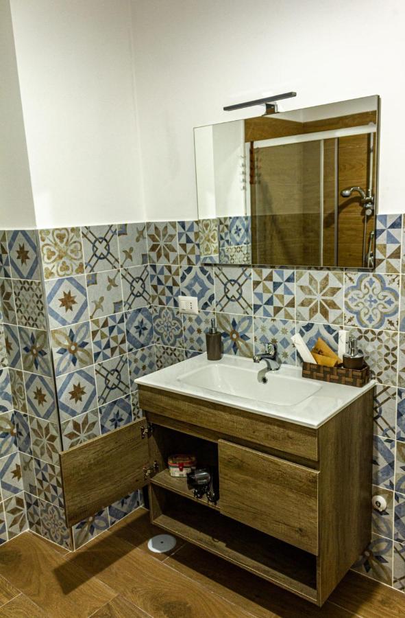 Incastro B&B In Crotone Extérieur photo
